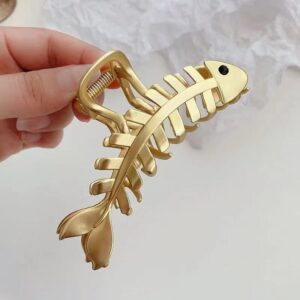 Fancy Metal Hair Clutcher